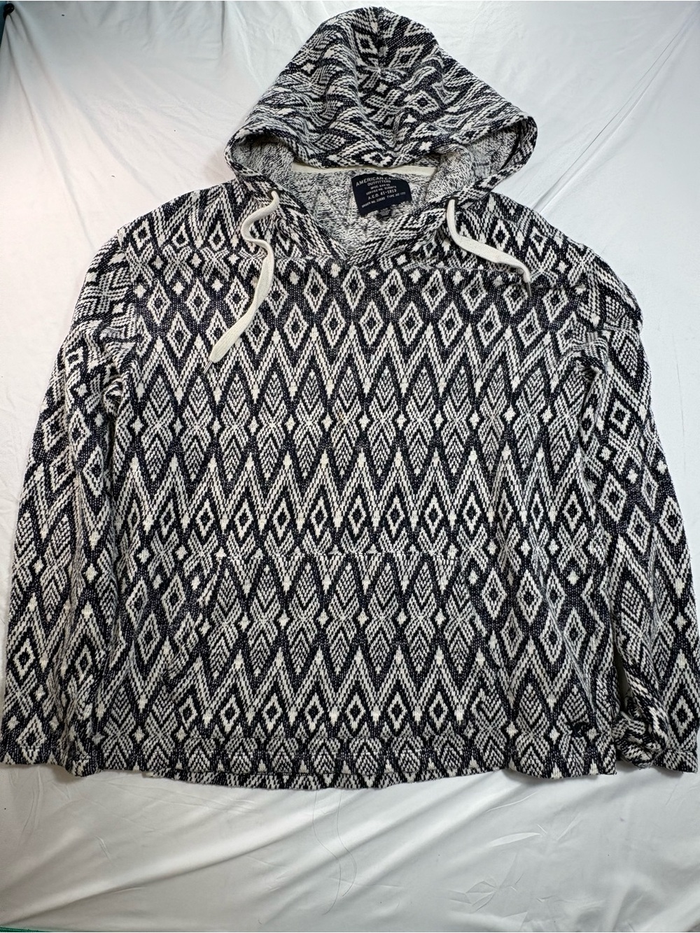 American eagle geometric aop hoodie western baja woven sz L